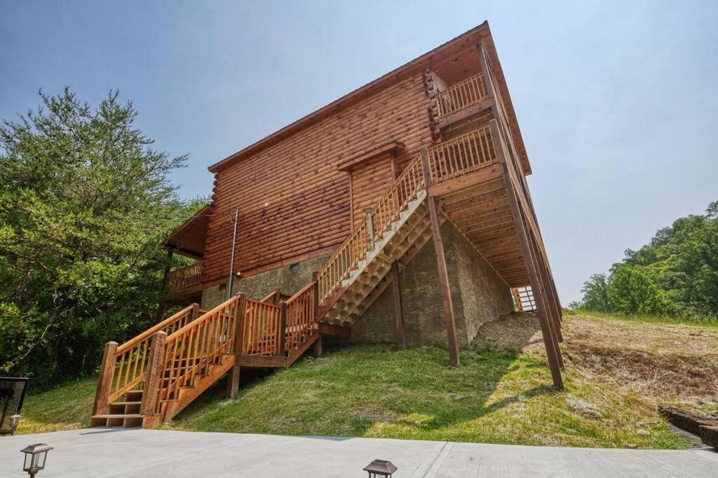 Adventure Retreat/Cabin/Pool+Hot Tub/Game Room+Theater Sevierville Kültér fotó